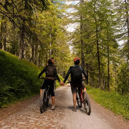 Essenza - Rooms&breakfast Affittacamere 3*