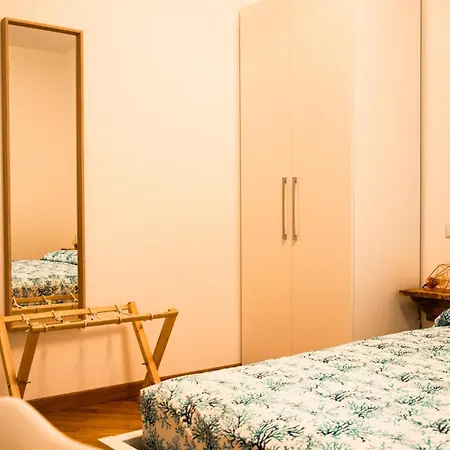 Essenza - And Breakfast Guest house Albenga