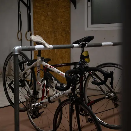 Essenza - Premium Bike & Hike House Albenga
