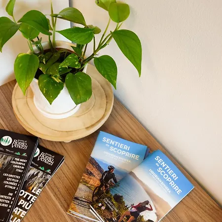 Essenza - Premium Bike & Hike House Albenga